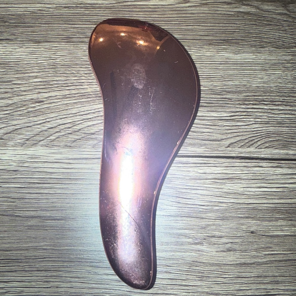 Metallic Hair Detangling Brush